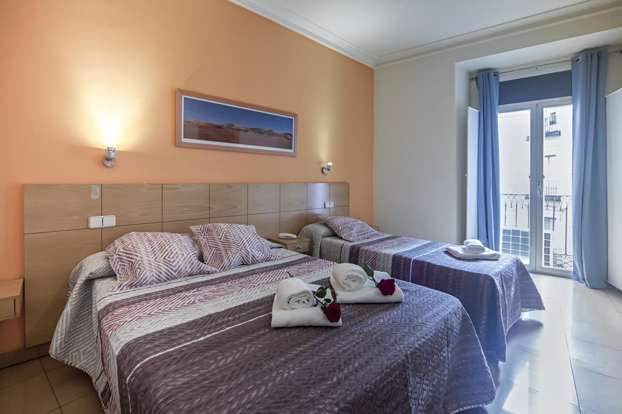 Hostal Inter Puerta Del Sol Auto Check In, Madrid